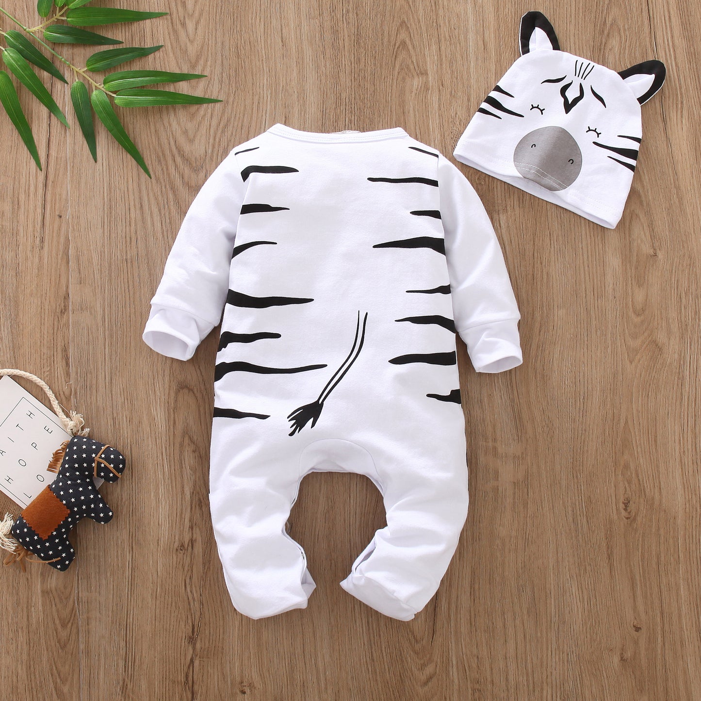 Cute Animal Print Romper Infant Foot-wrapped Cotton Jumpsuit