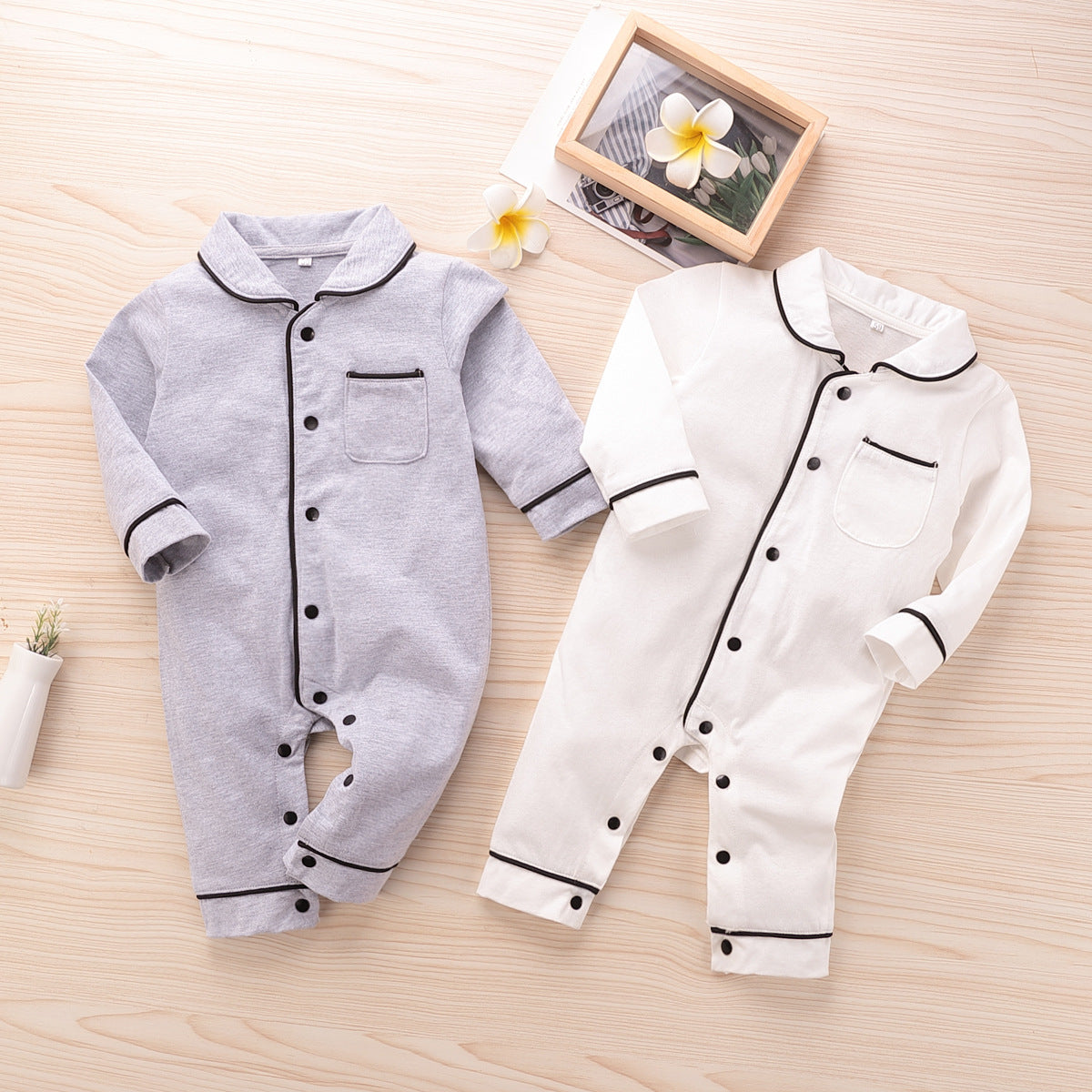 Spring And Autumn Solid Color Baby Button Bodysuit